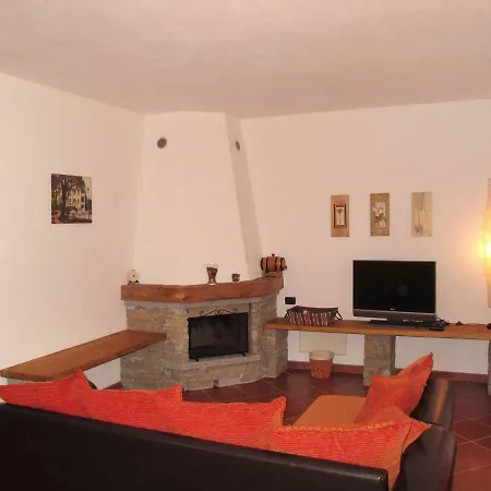 Locazione Turistica Casa Cristina Apartment *